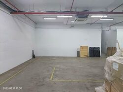 Excalibur Centre (D14), Factory #552026921